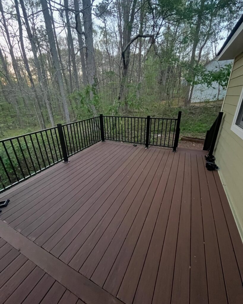 Custom Deck Contractor